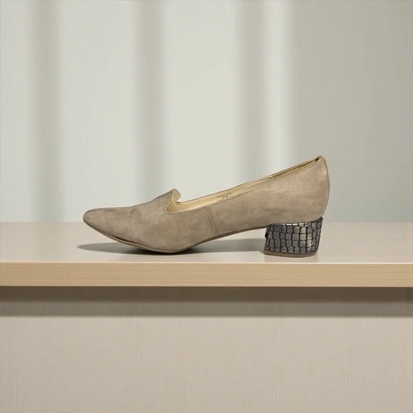 Anne Klein Taupe Suede Flats - Picture 4 of 8